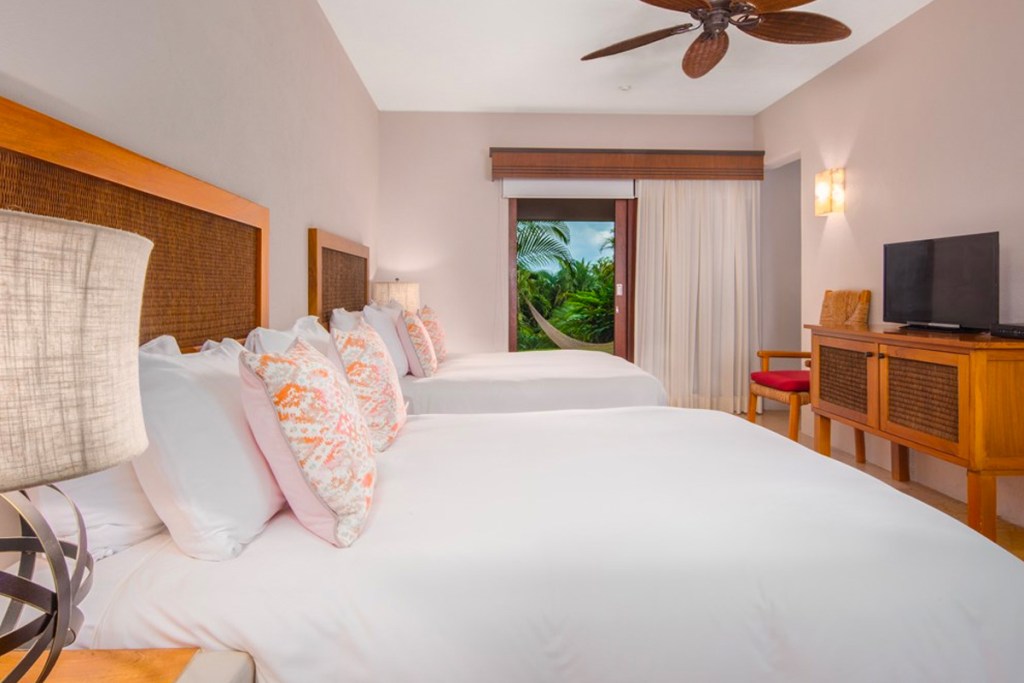 HOUSE   I  REAL DEL MAR  I  LA CRUZ DE HUANACAXTLE