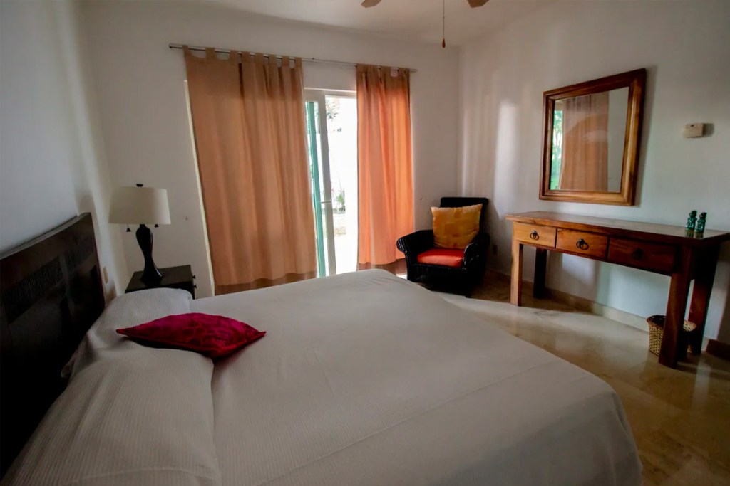 HOUSE I DESTILADERAS