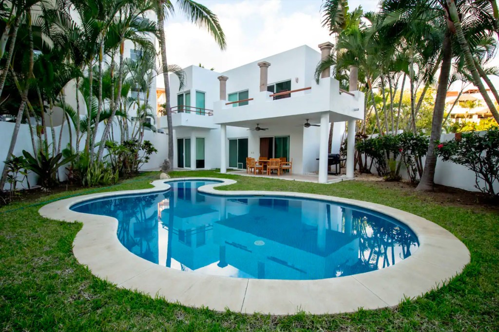 HOUSE I DESTILADERAS